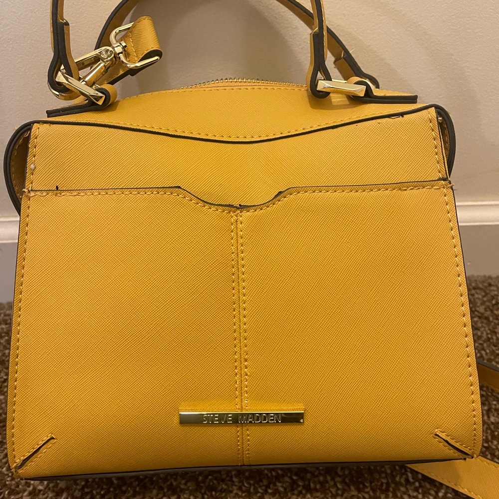 Steve Madden purse